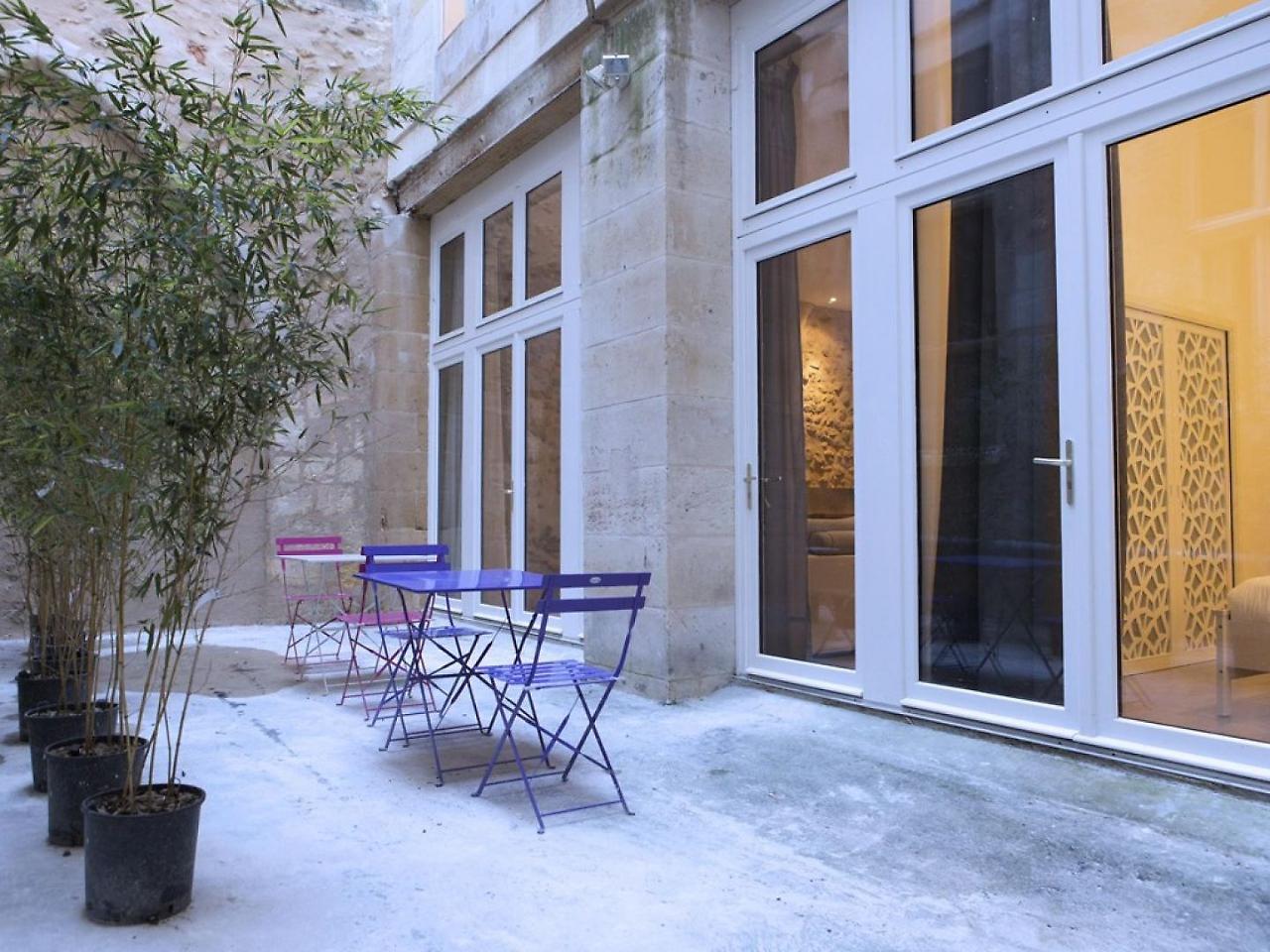Ausone Beautiful Loft Apartment In Historical Center + Terrace And Parking Bordeaux Exterior foto